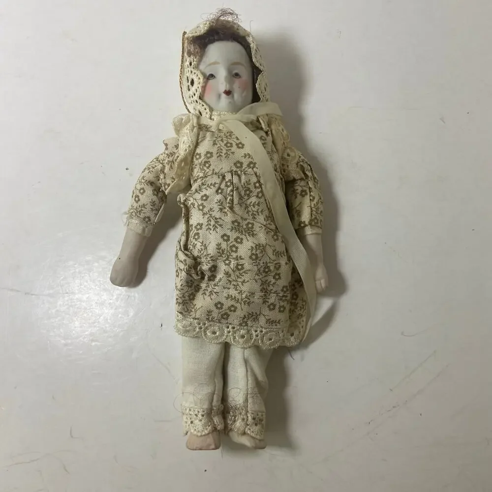 Vintage Doll 8
